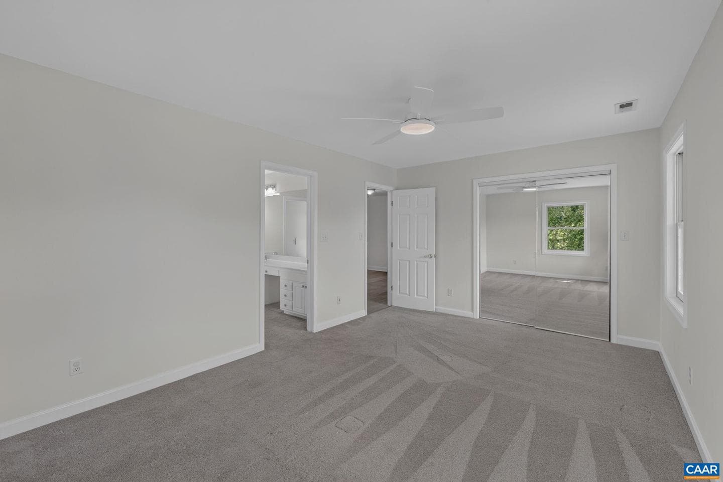 618 Rivanna Woods Dr photo 28