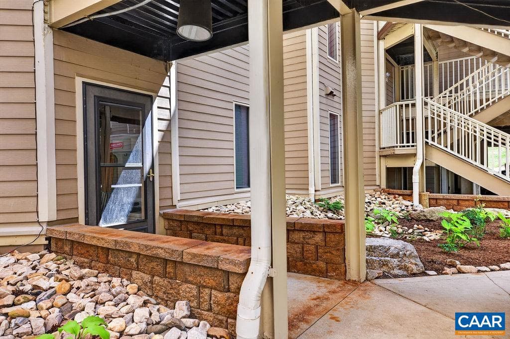 1826 High Ridge Ct Condos photo 3