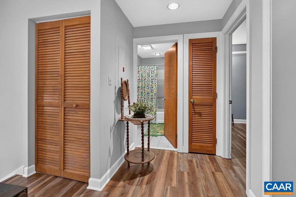 1826 High Ridge Ct Condos photo 5