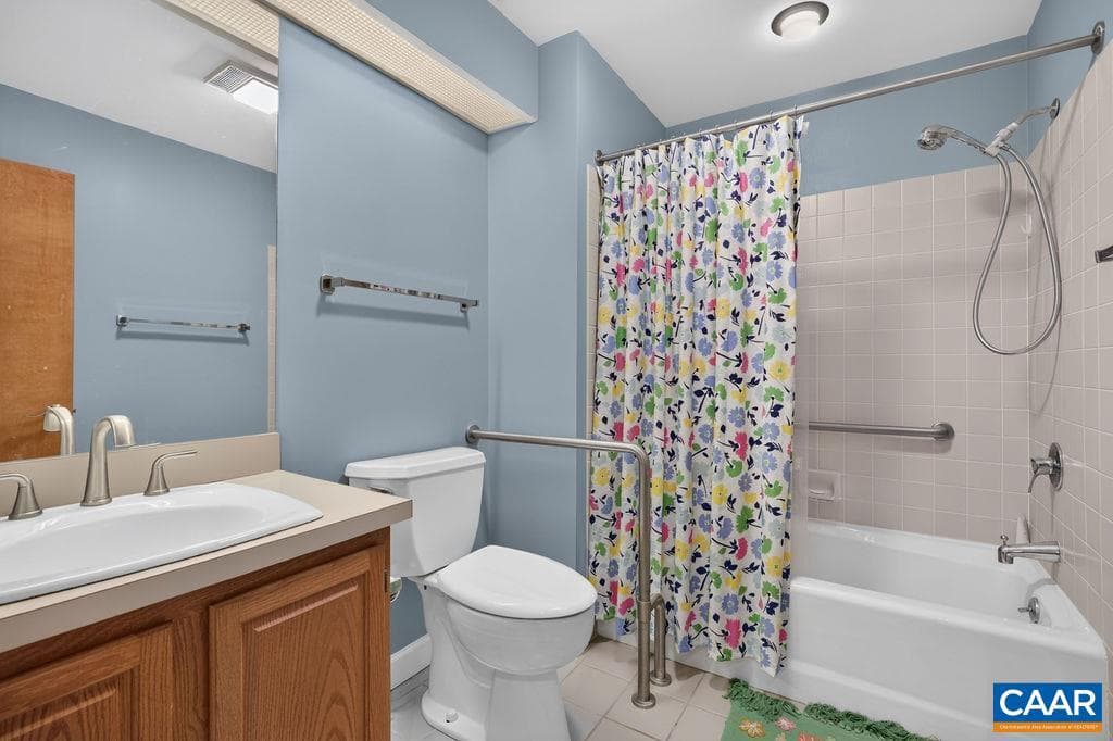 1826 High Ridge Ct Condos photo 9