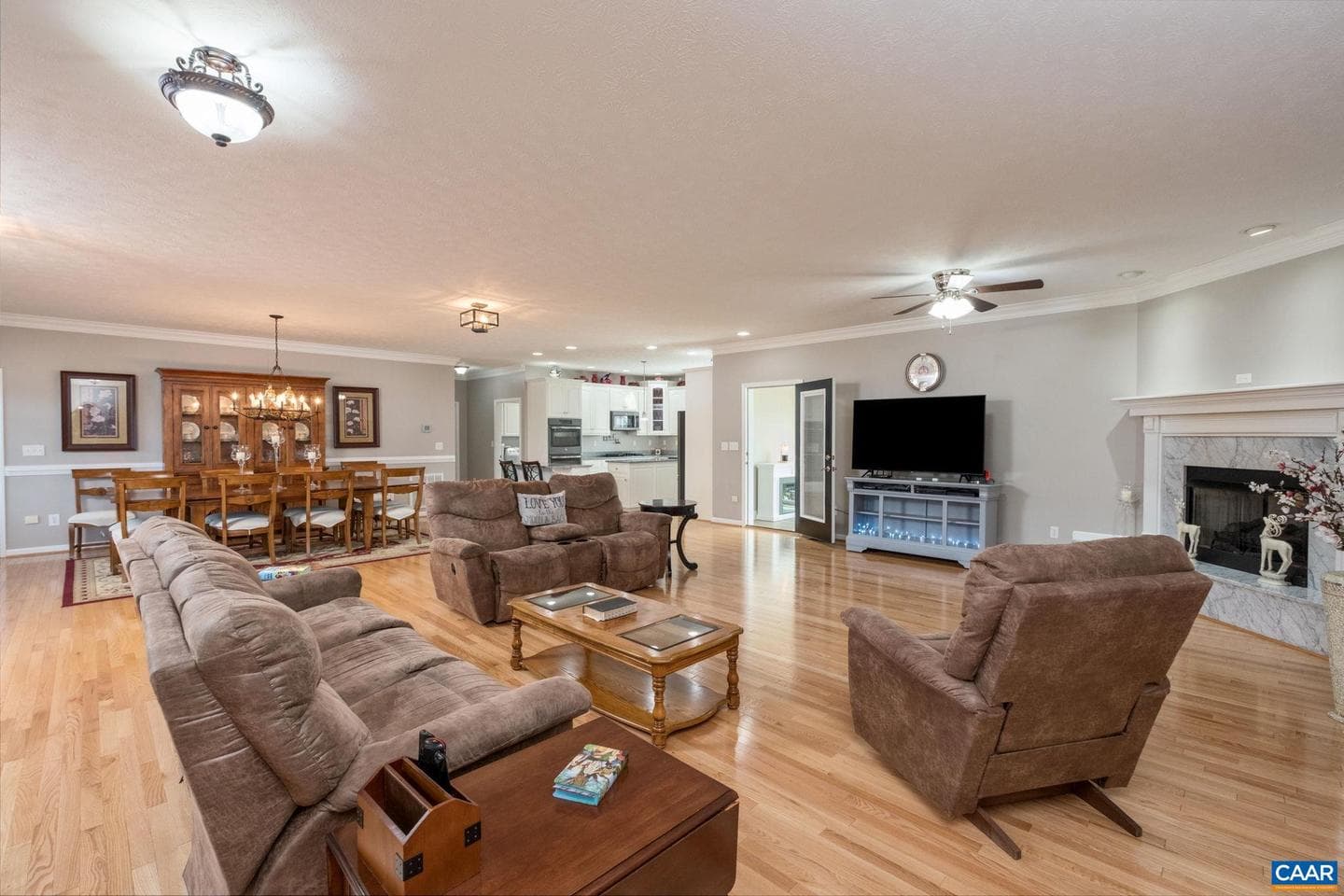 158 Apple Ln photo 8