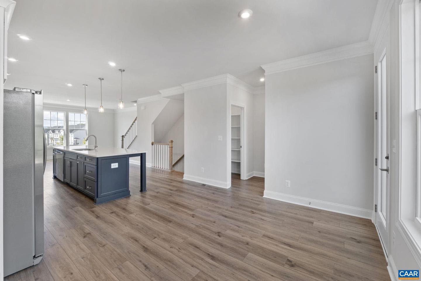 137 Park Ridge Dr photo 15