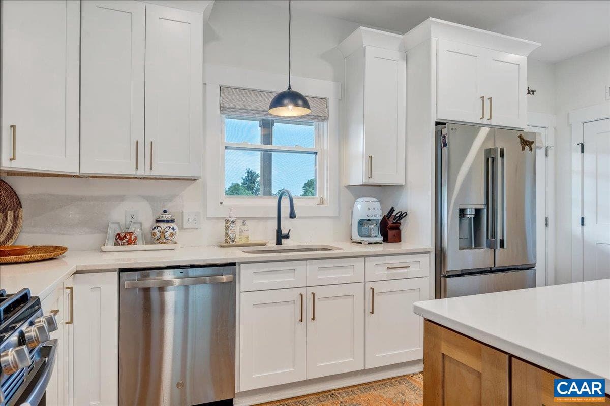 510 Camellia Ln photo 20