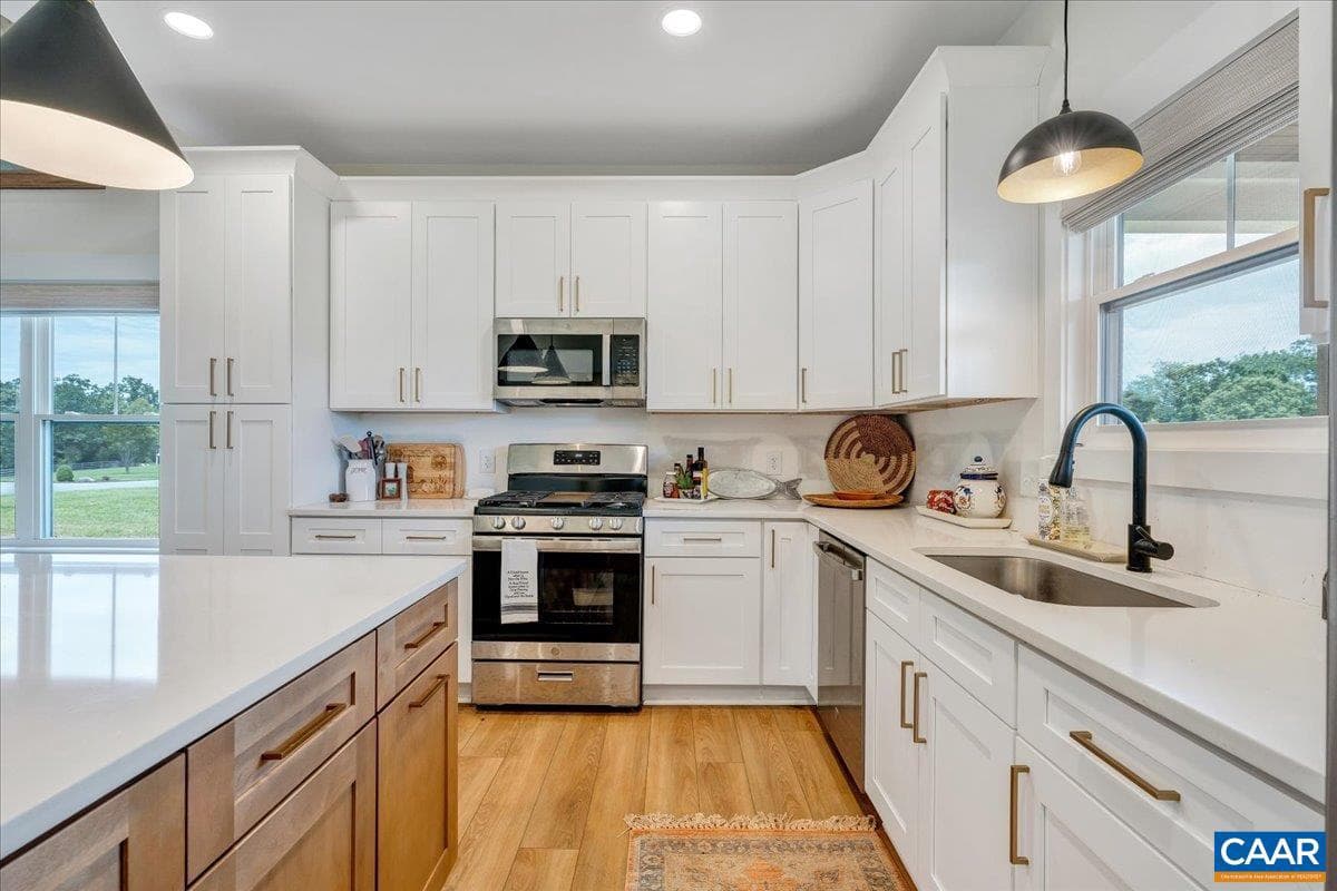510 Camellia Ln photo 21