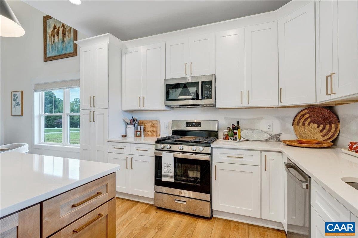 510 Camellia Ln photo 22