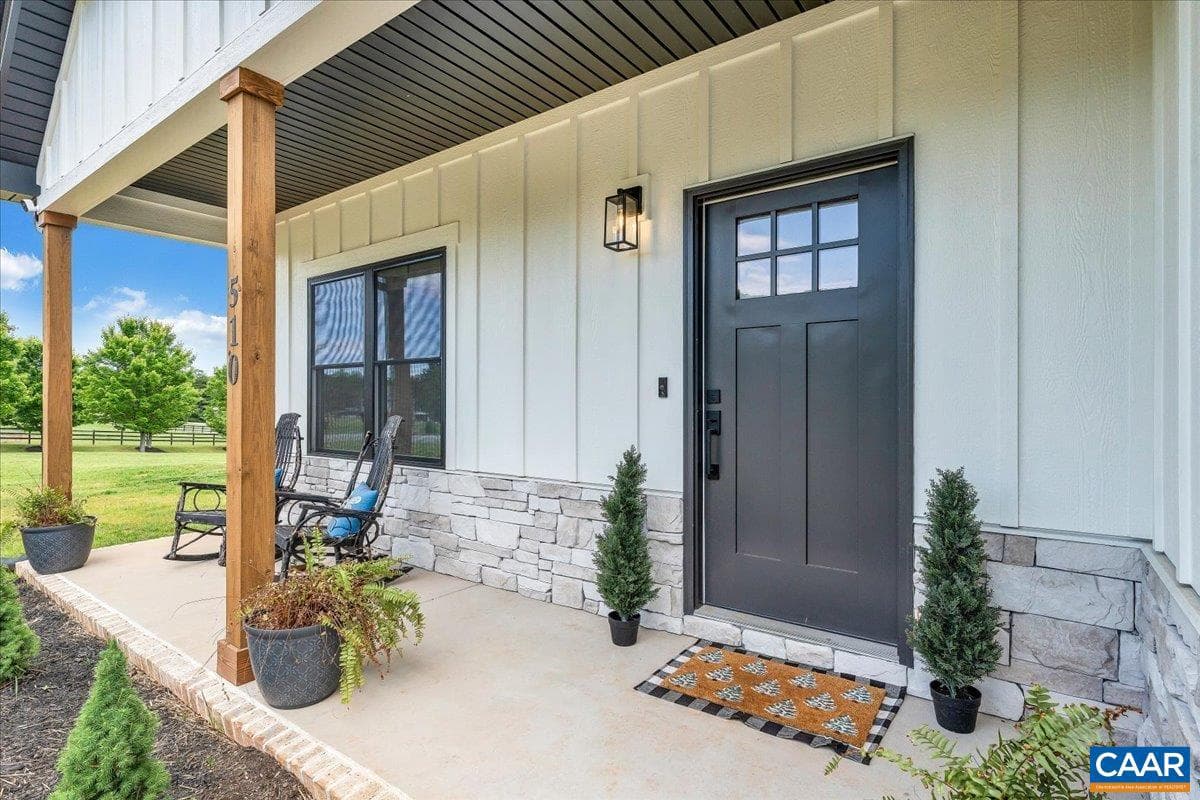 510 Camellia Ln photo 4