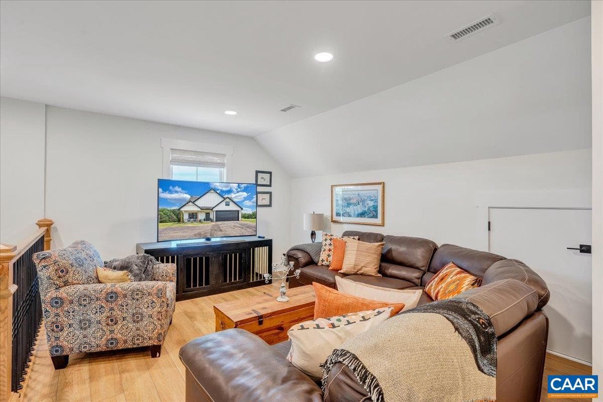 510 Camellia Ln photo 40