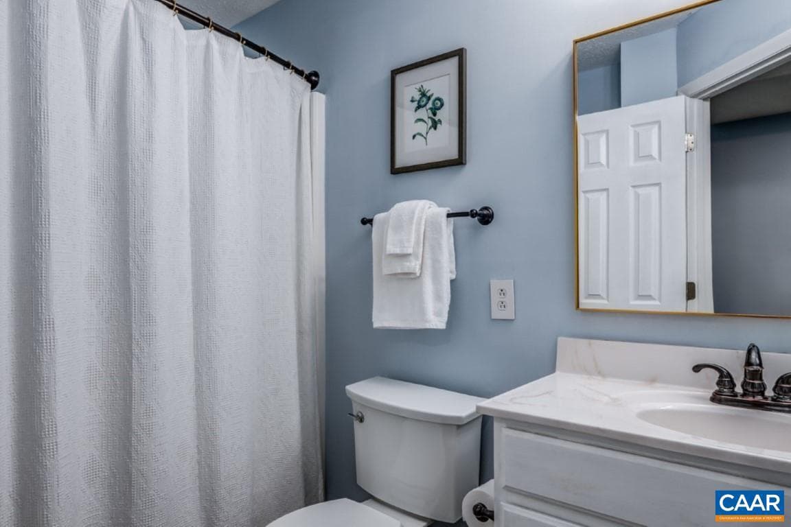 740 Laurelwood Condos photo 19