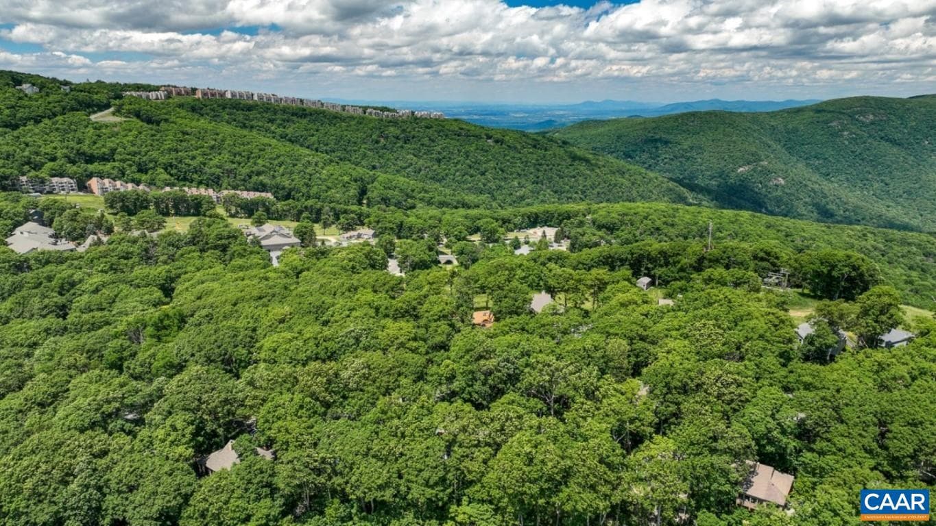 740 Laurelwood Condos photo 69