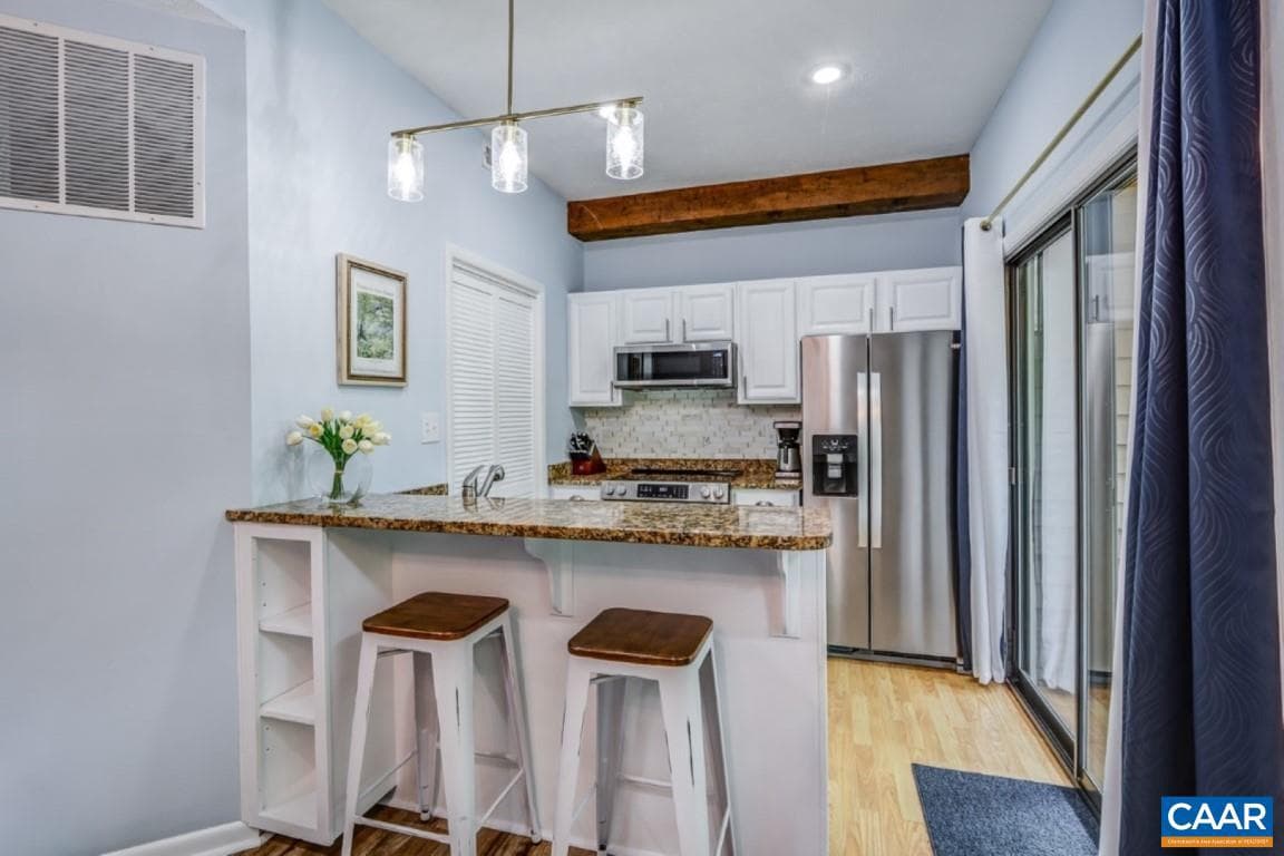 740 Laurelwood Condos photo 8