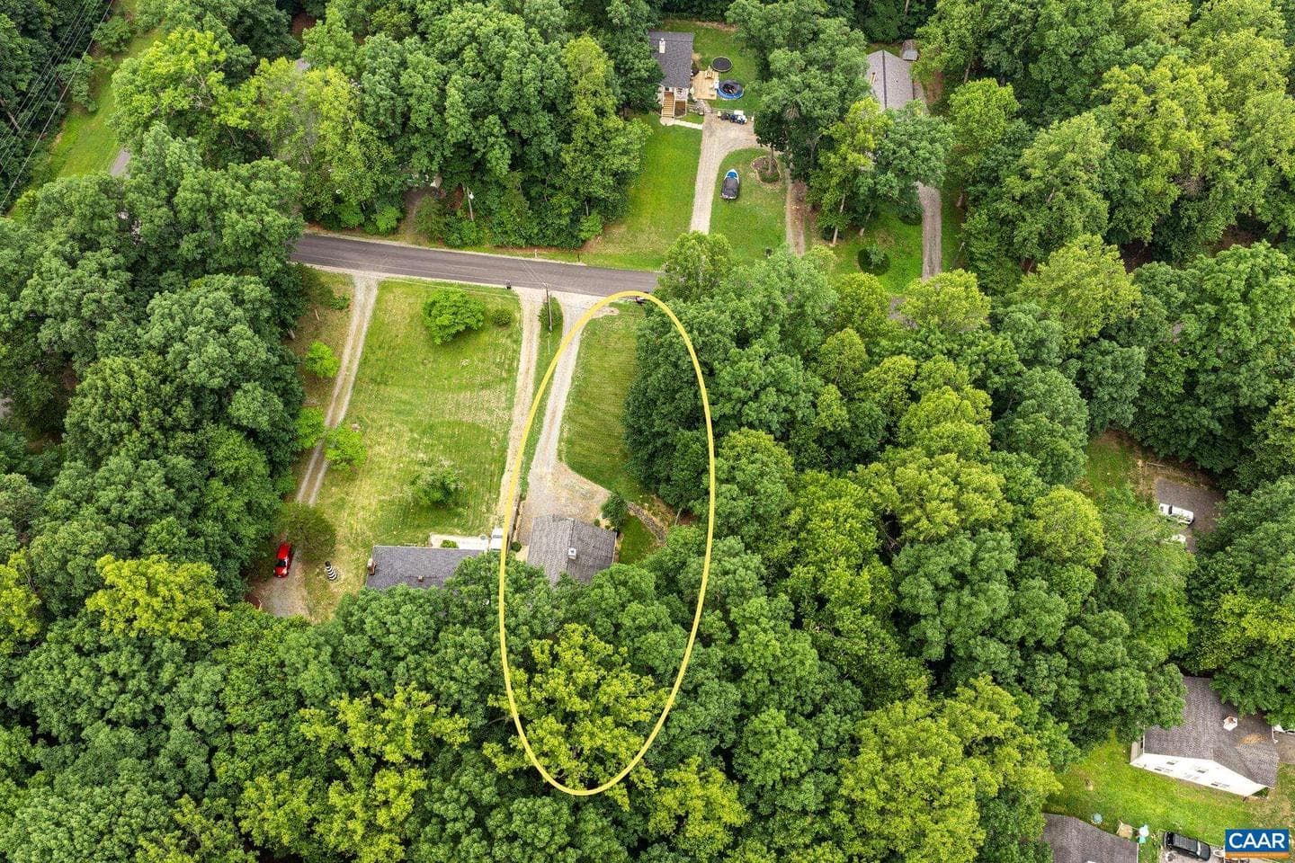 64 Ferndale Dr photo 8