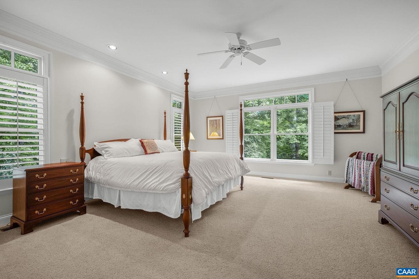 3059 Hyde Park Pl photo 36