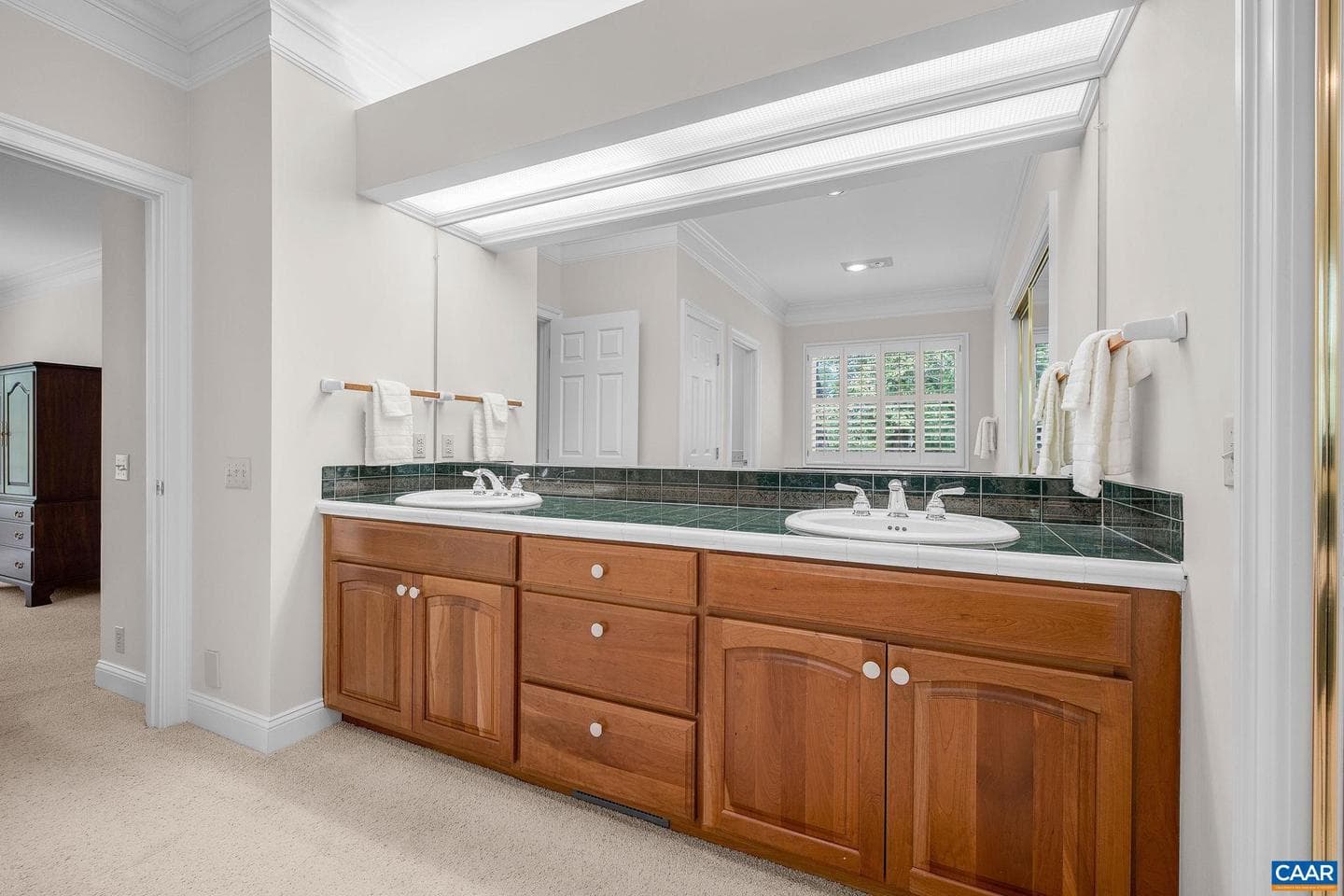 3059 Hyde Park Pl photo 37