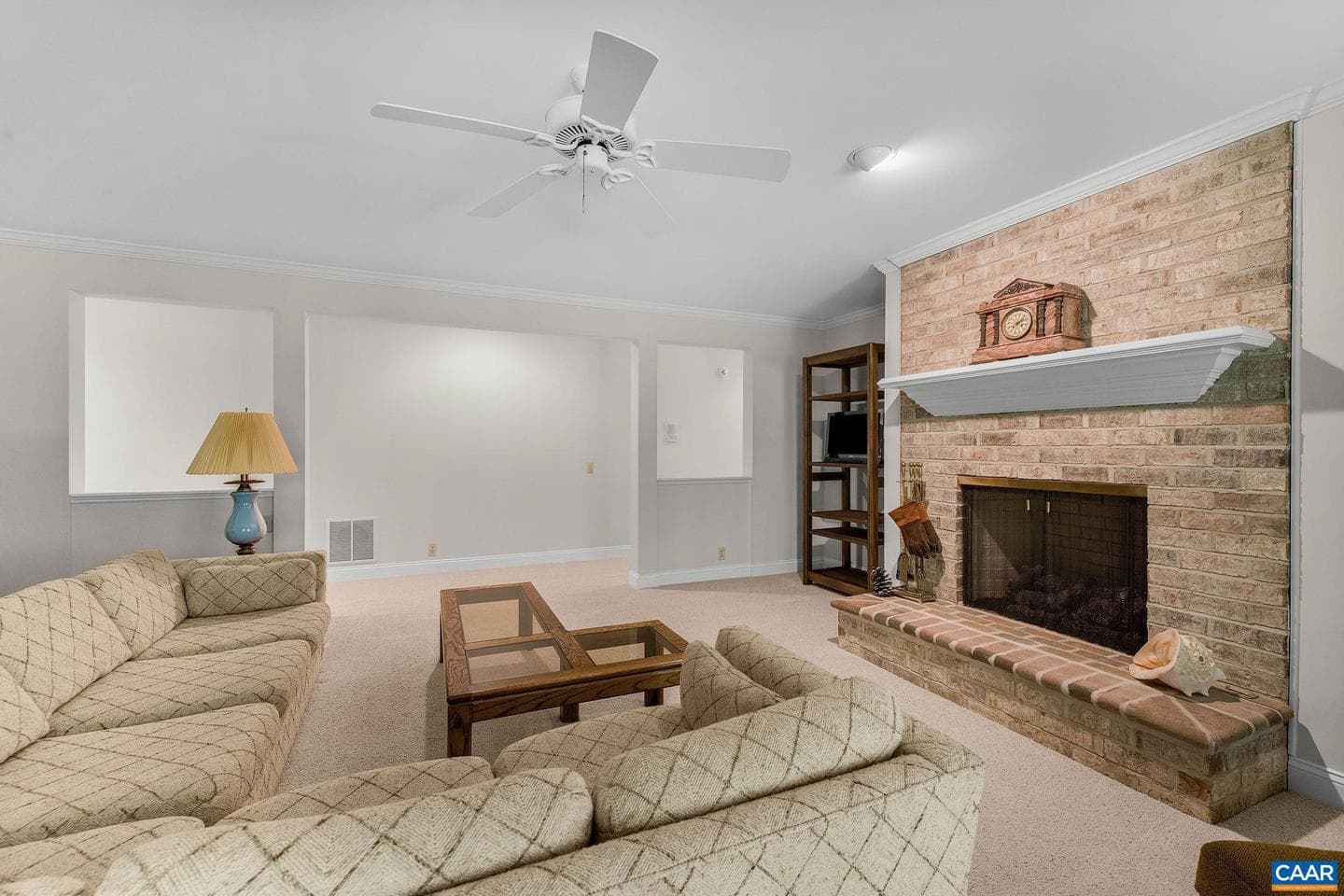 3059 Hyde Park Pl photo 53