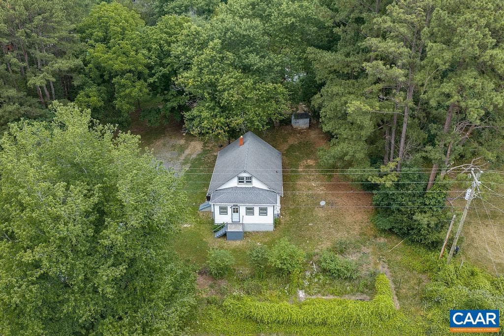 1893 W River Rd photo 38
