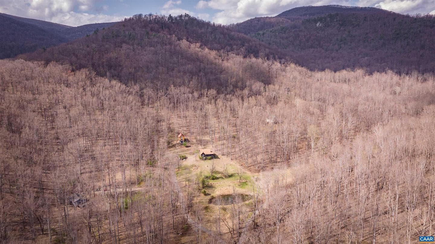 4893 Weakley Hollow Rd photo 16