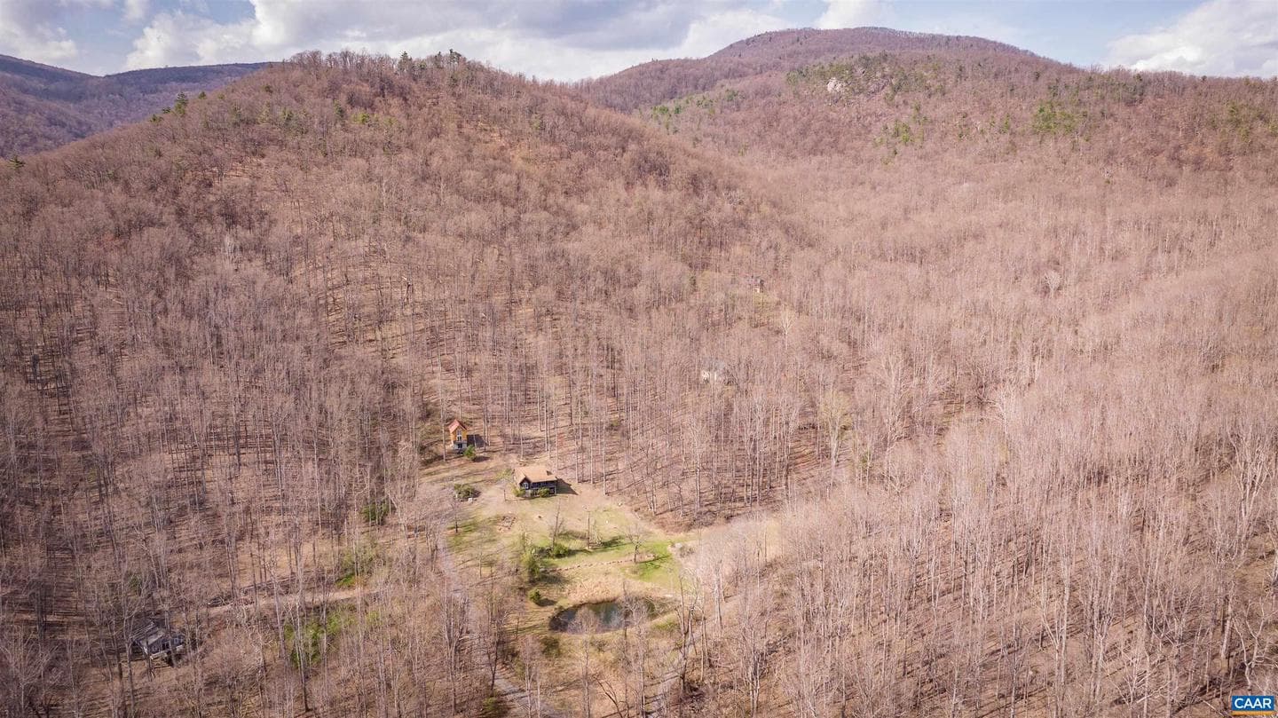 4893 Weakley Hollow Rd photo 17