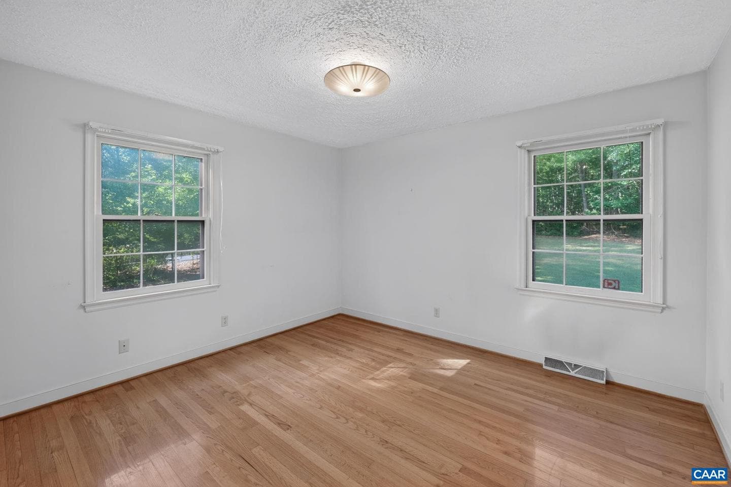 5881 Thomas Jefferson Pkwy photo 28