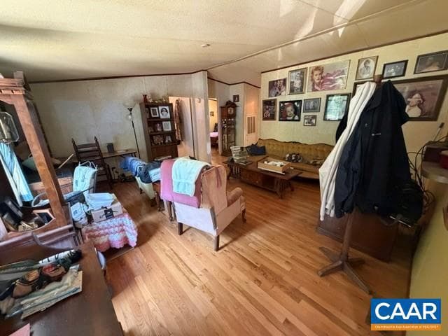3874 Shores Rd photo 2
