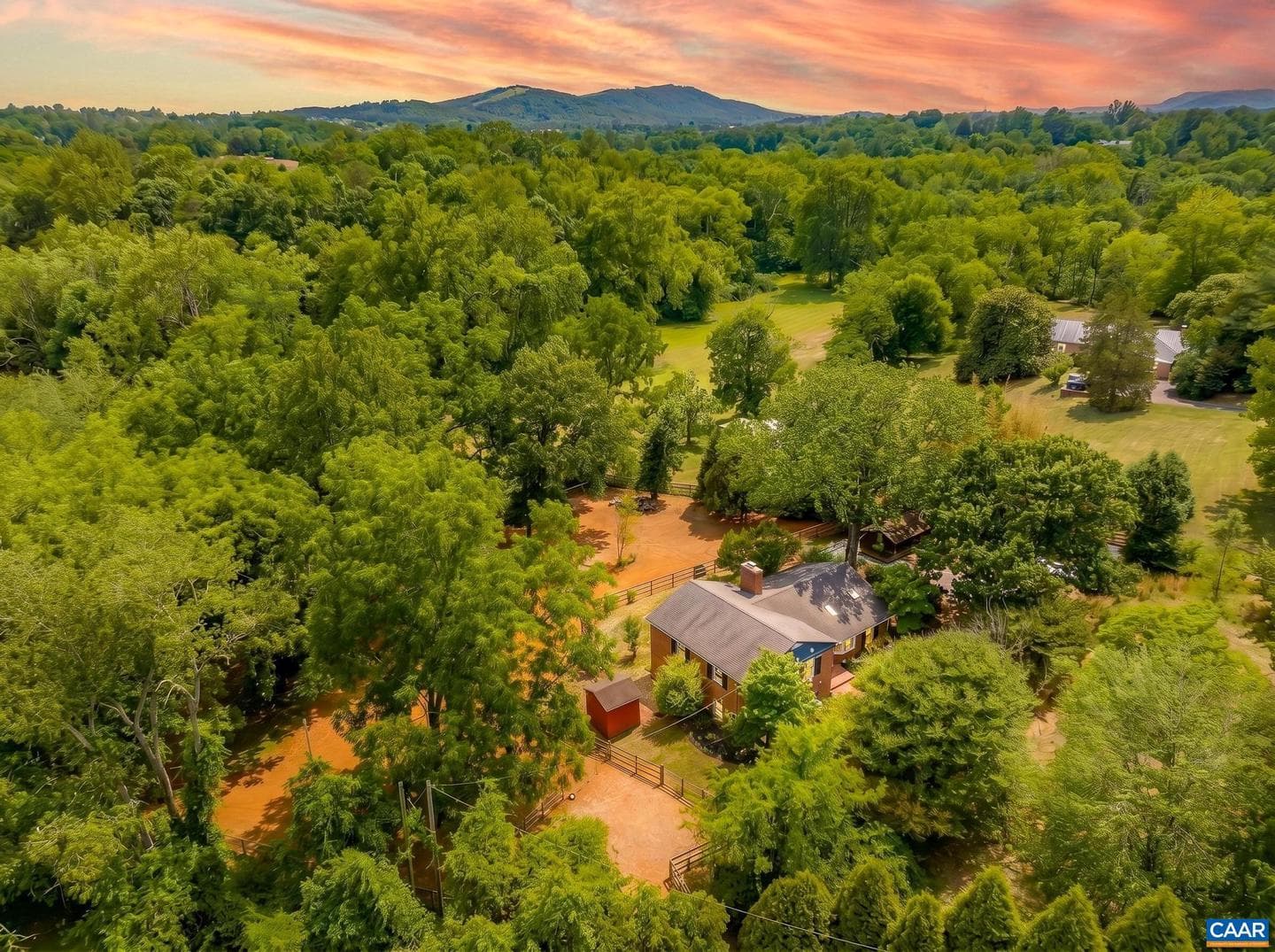 340 Key West Dr, Charlottesville