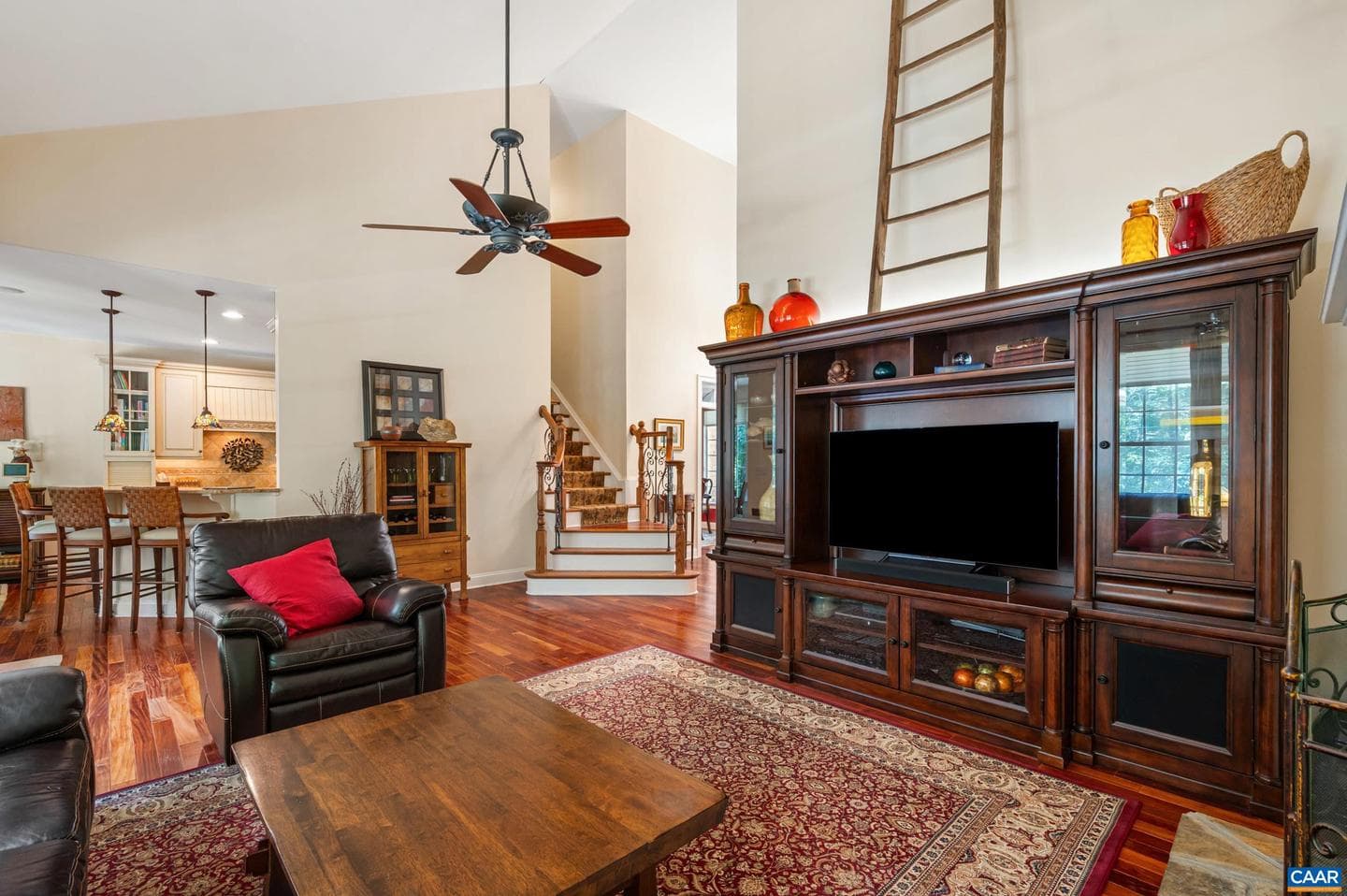 2085 Bentivar Dr photo 21