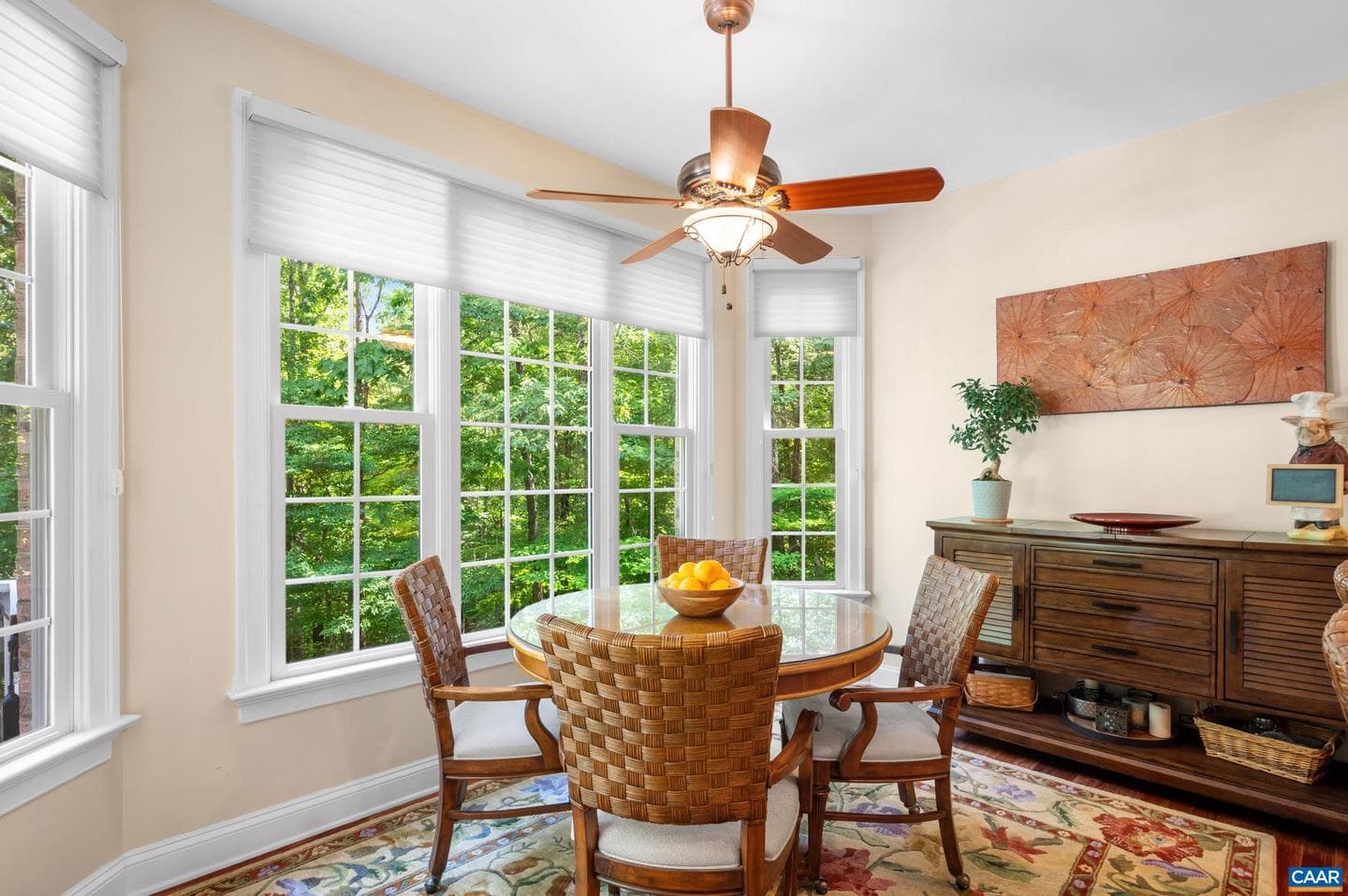 2085 Bentivar Dr photo 26