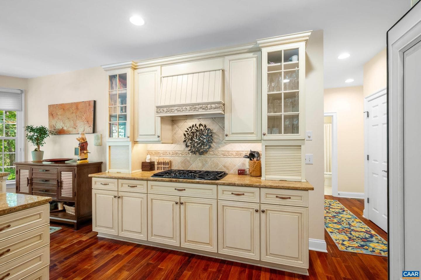 2085 Bentivar Dr photo 33