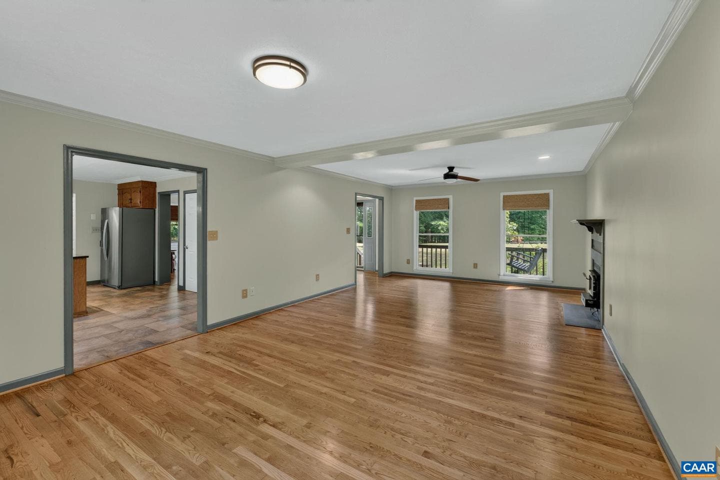 5880 Lexington Ln photo 10