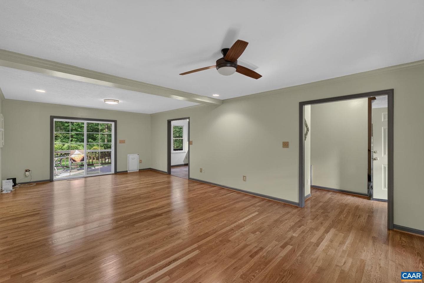 5880 Lexington Ln photo 7