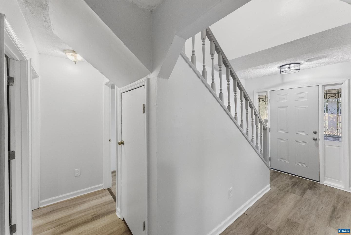 28 Hunters Ln photo 15