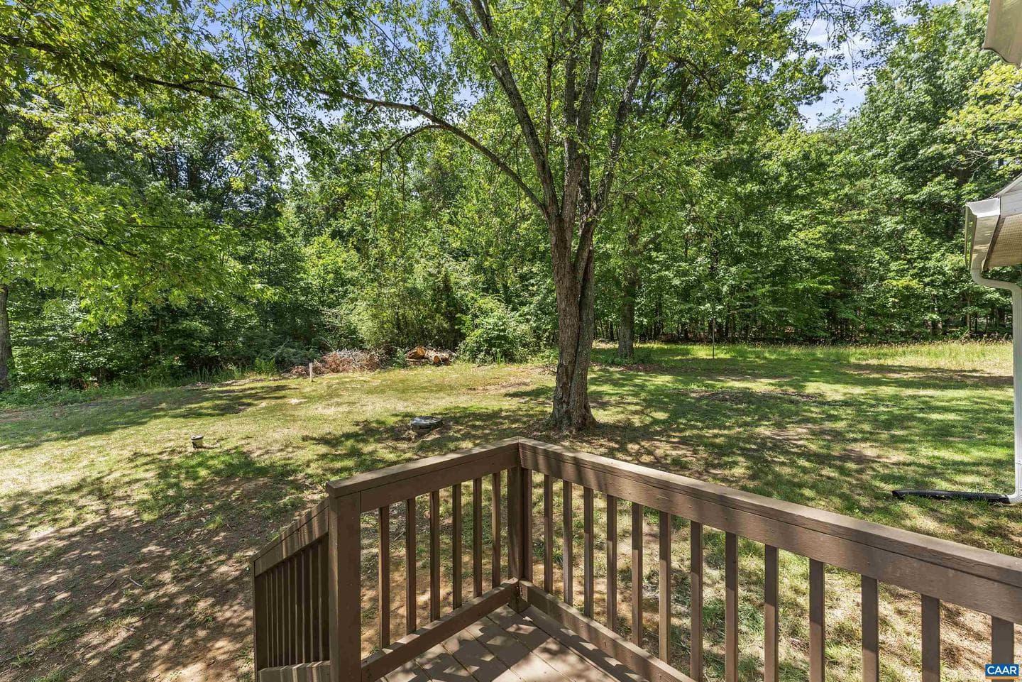 28 Hunters Ln photo 5