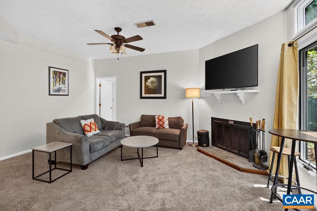 730 Laurelwood Condos photo 12