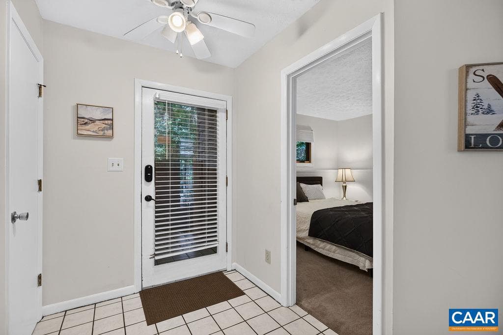 730 Laurelwood Condos photo 3
