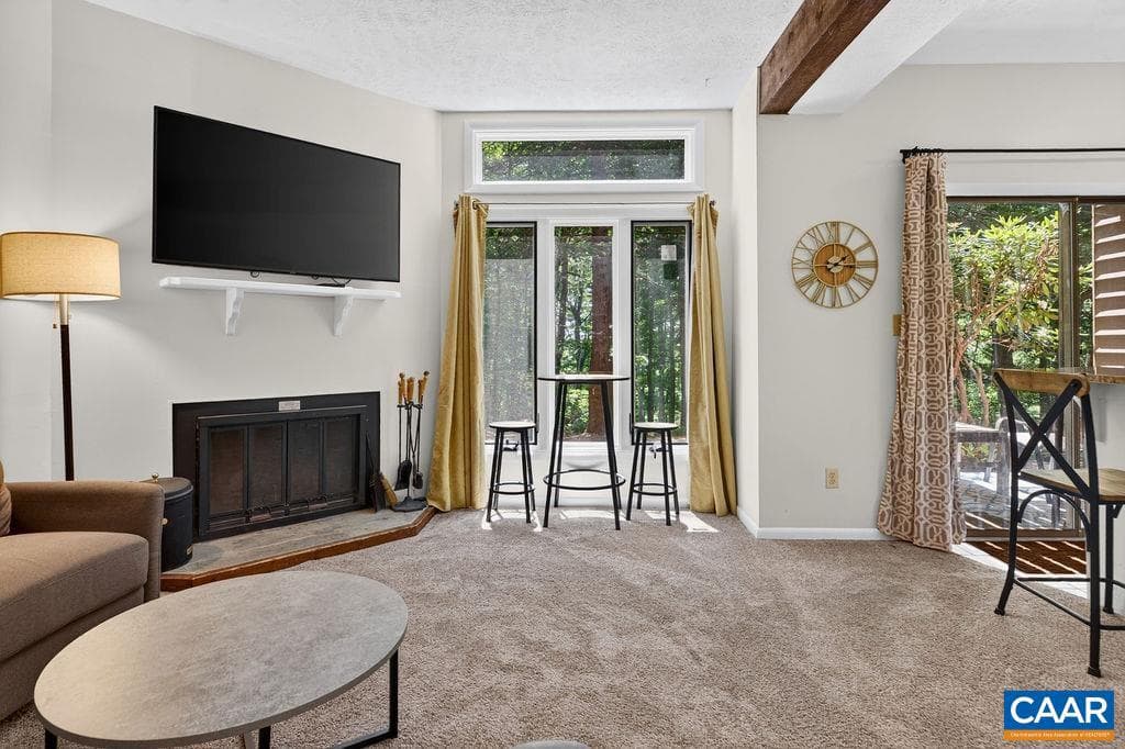 730 Laurelwood Condos photo 9