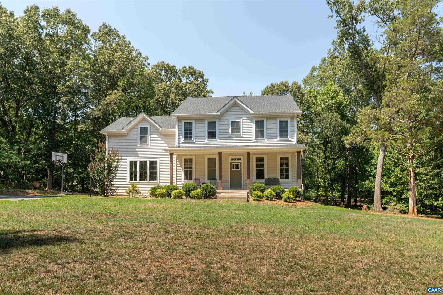 534 Tanager Woods Ct photo 4