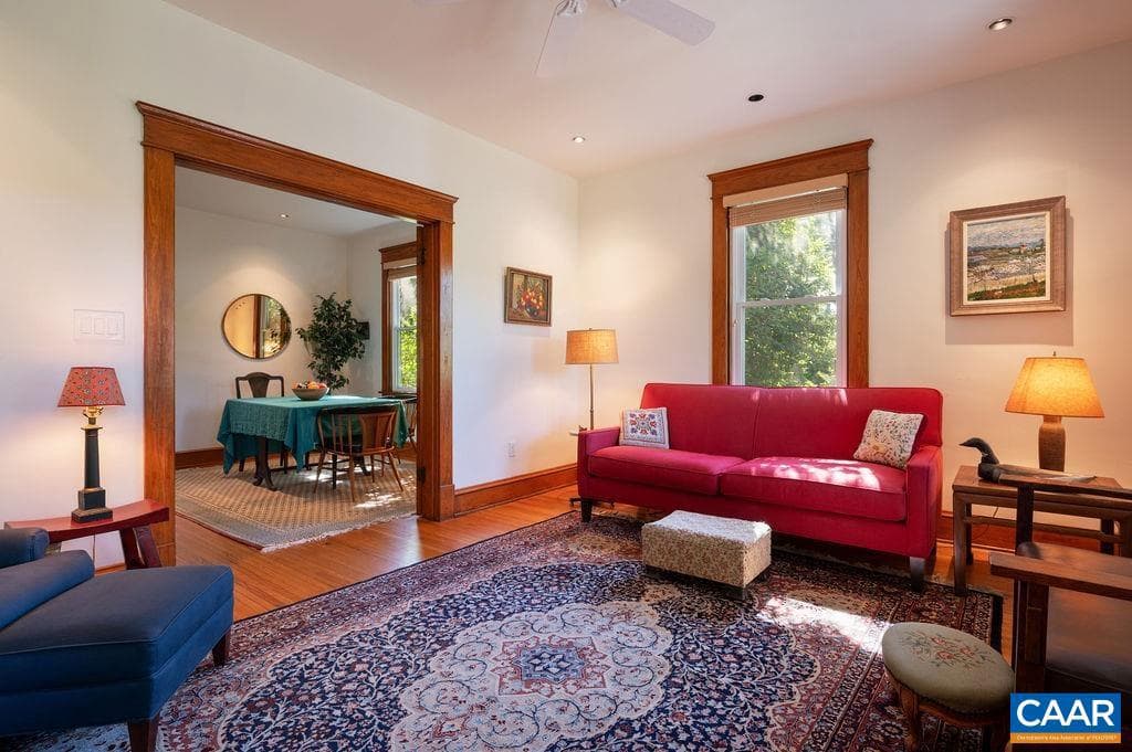 1419 Chesapeake St photo 8