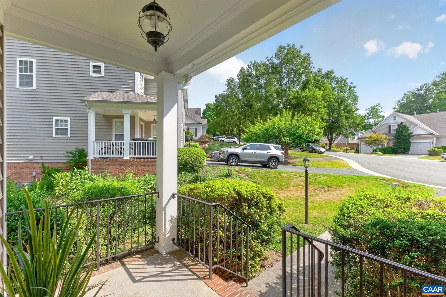2590 Ravenscroft Way photo 6