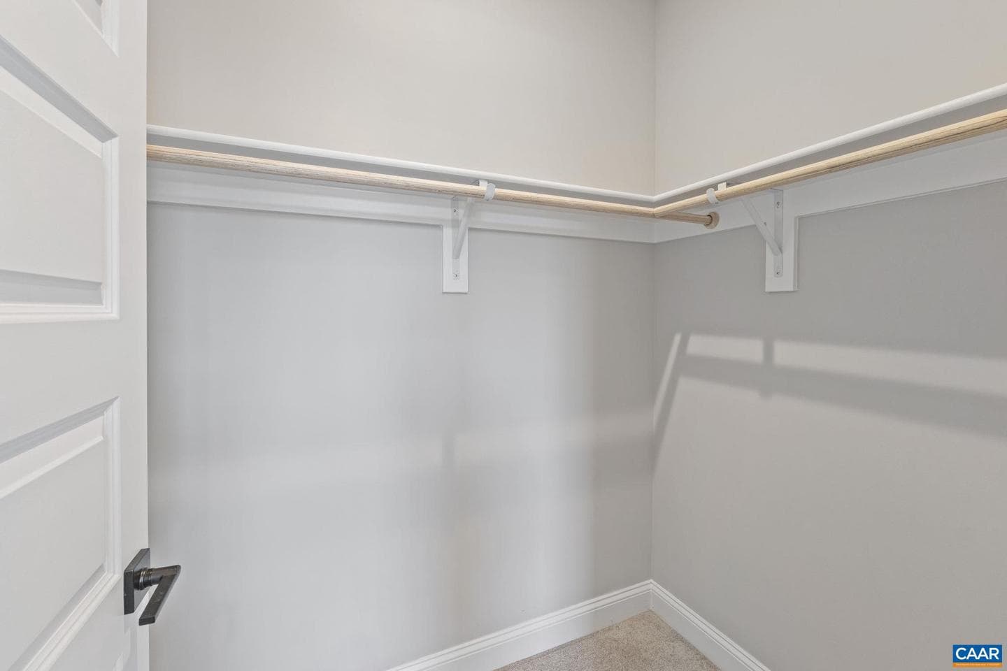 138 Springdale Rd photo 34
