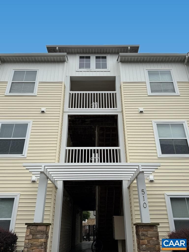 510 Davis Mill Dr #304 photo 2