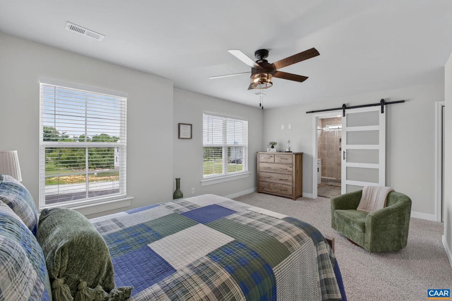 46 Riva Way photo 25