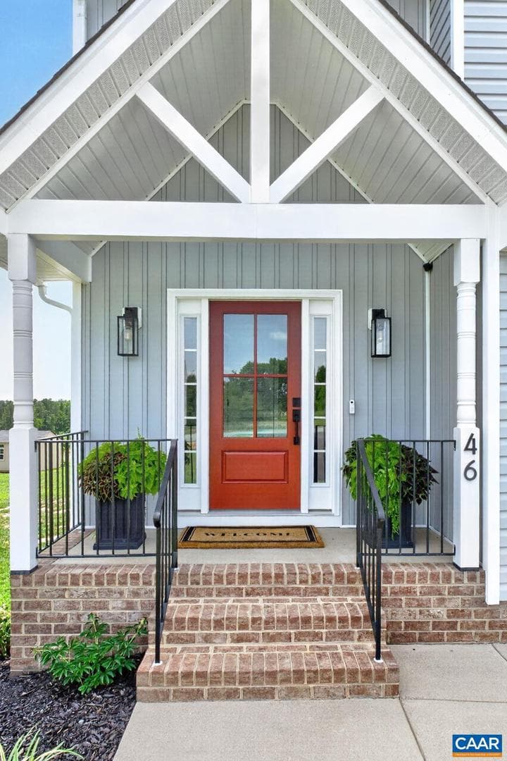 46 Riva Way photo 4