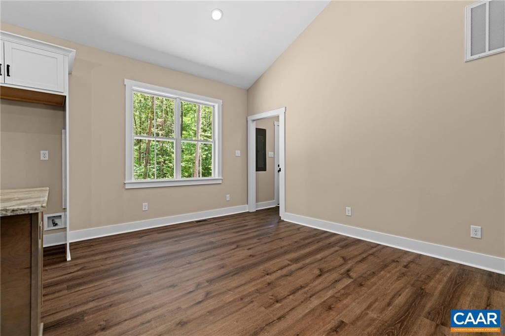 674 Briery Way Rd photo 14