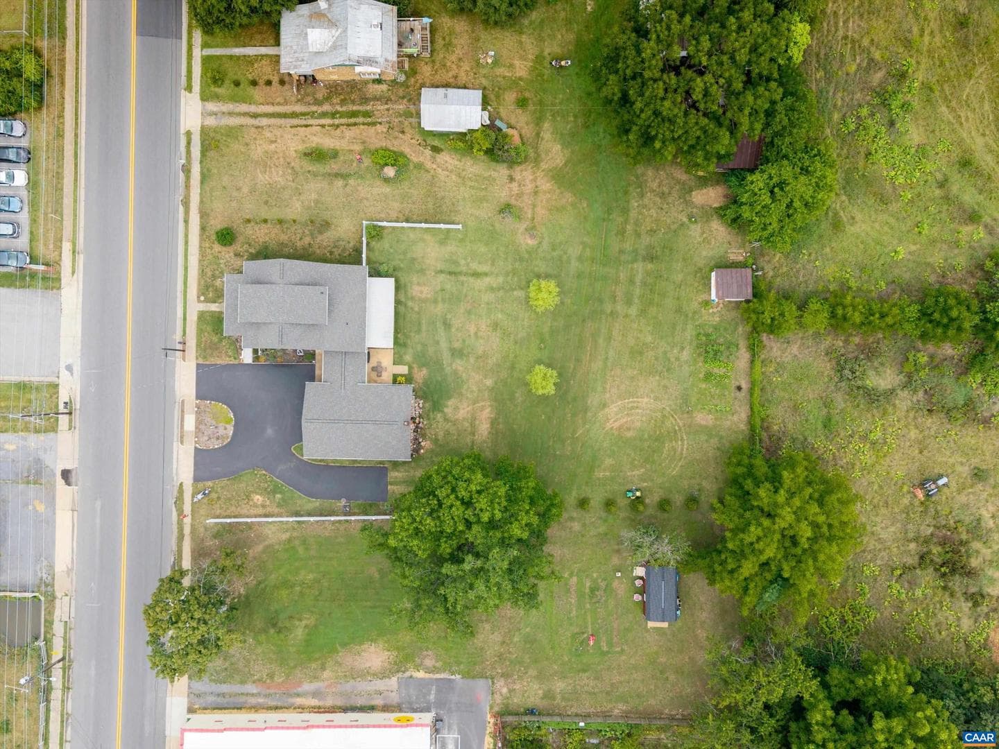 210 Draft Ave photo 46