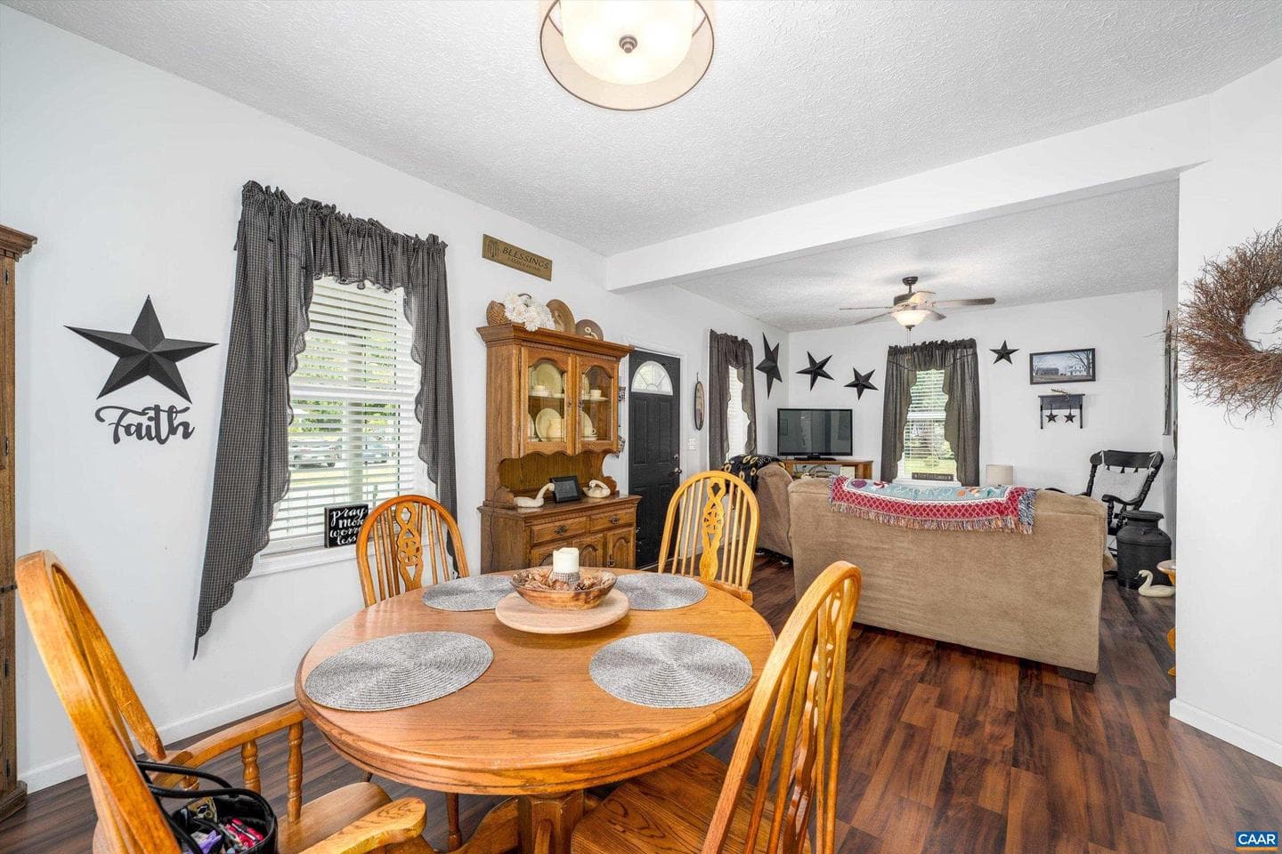 210 Draft Ave photo 8