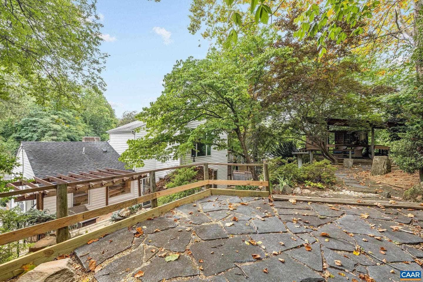 107 Perry Dr photo 33