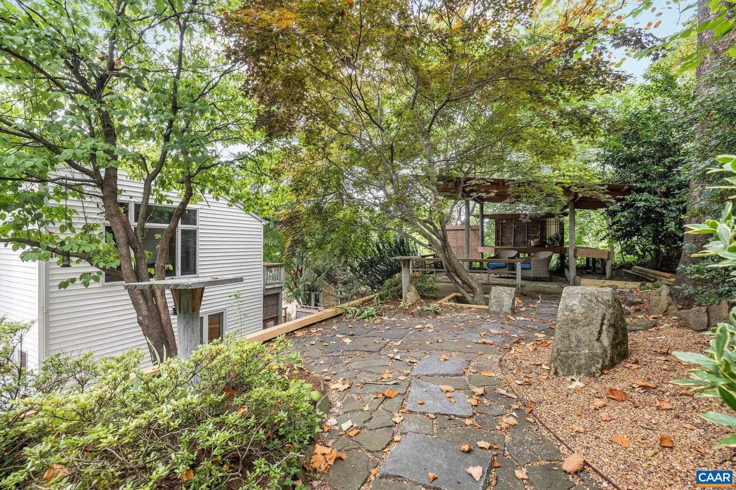 107 Perry Dr photo 34