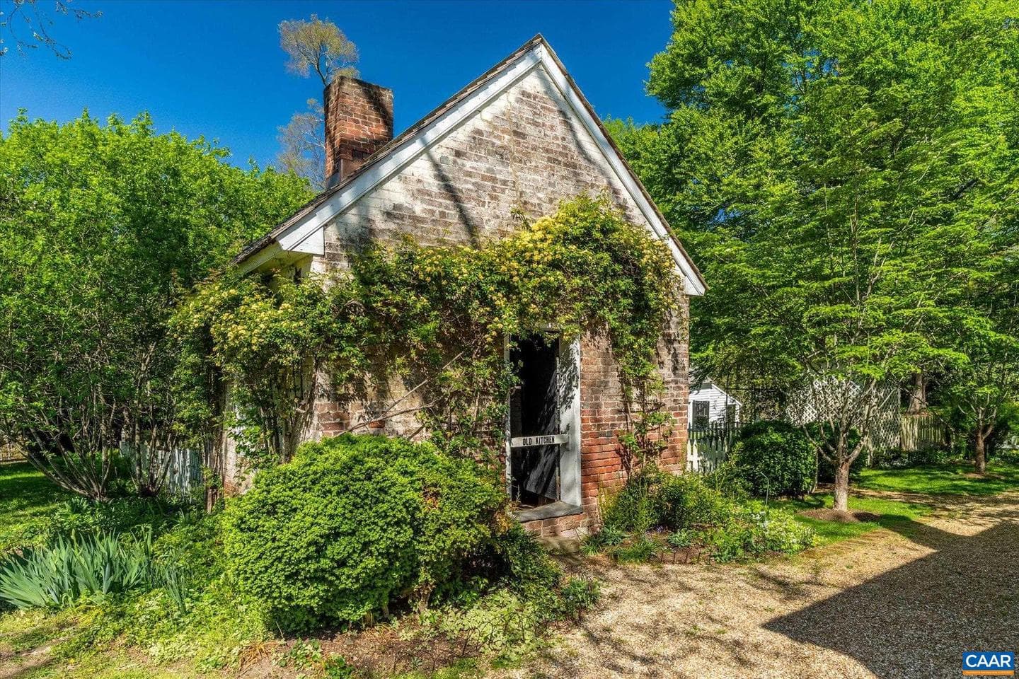 12601 River Rd photo 15
