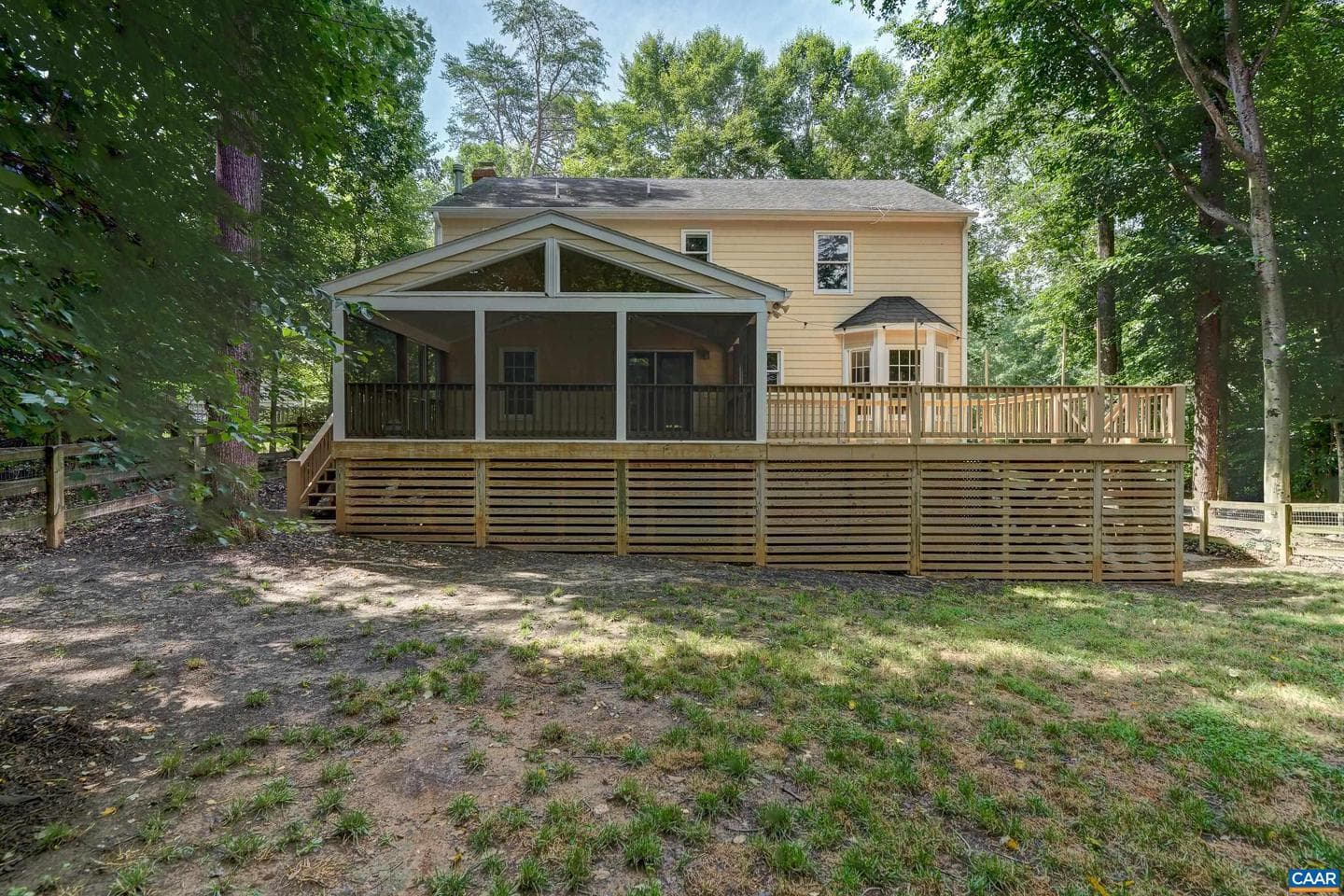 1890 Amberfield Dr, Charlottesville