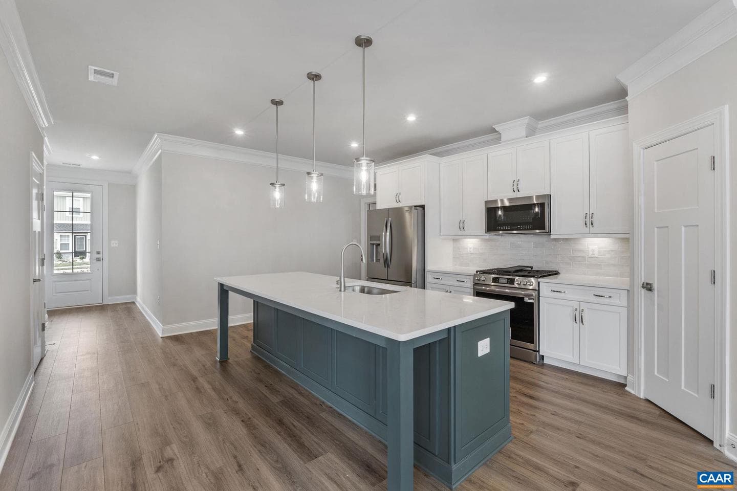 142 Sunbird Ln photo 12