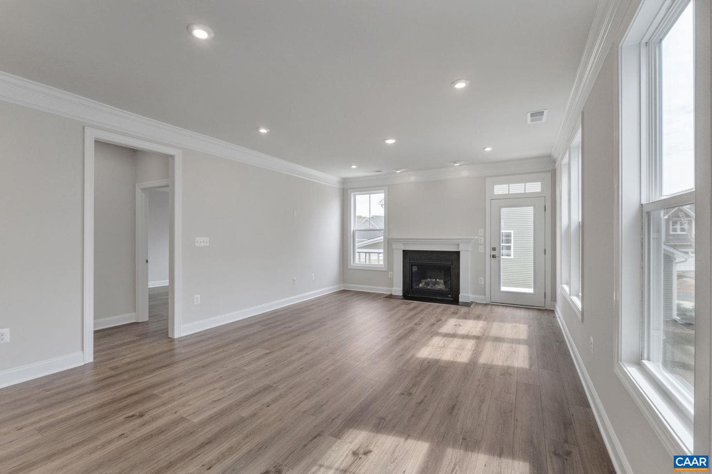 142 Sunbird Ln photo 14